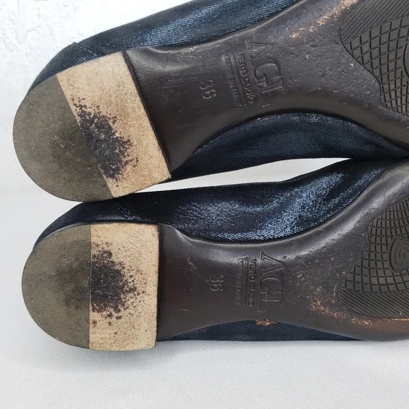 AGL Attilio Giusti Black Leather Snake Print Flats